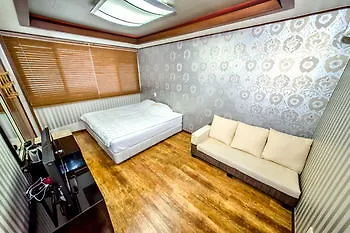 Gukje Hotel Jeju