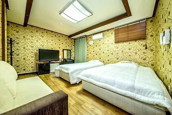 Gukje Hotel Jeju