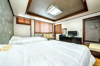 Gukje Hotel Jeju